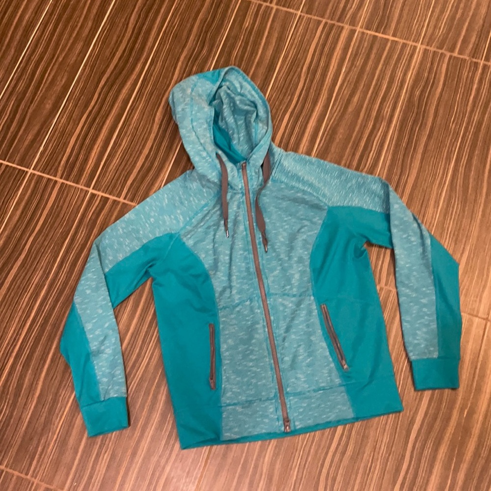 EUC Zella hoodie